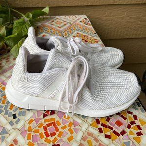 adidas Originals Swift Run SNEAKERS~WOMENS OR KIDS